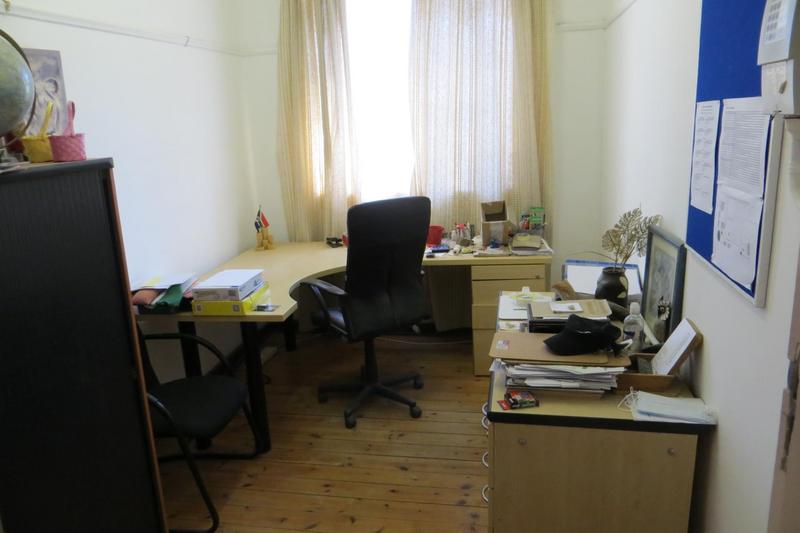 4 Bedroom Property for Sale in Nieu Bethesda Eastern Cape